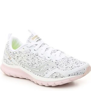 SAUCONY LITEFORM FEEL LIGHTWEIGHT RUNNING SHOE
